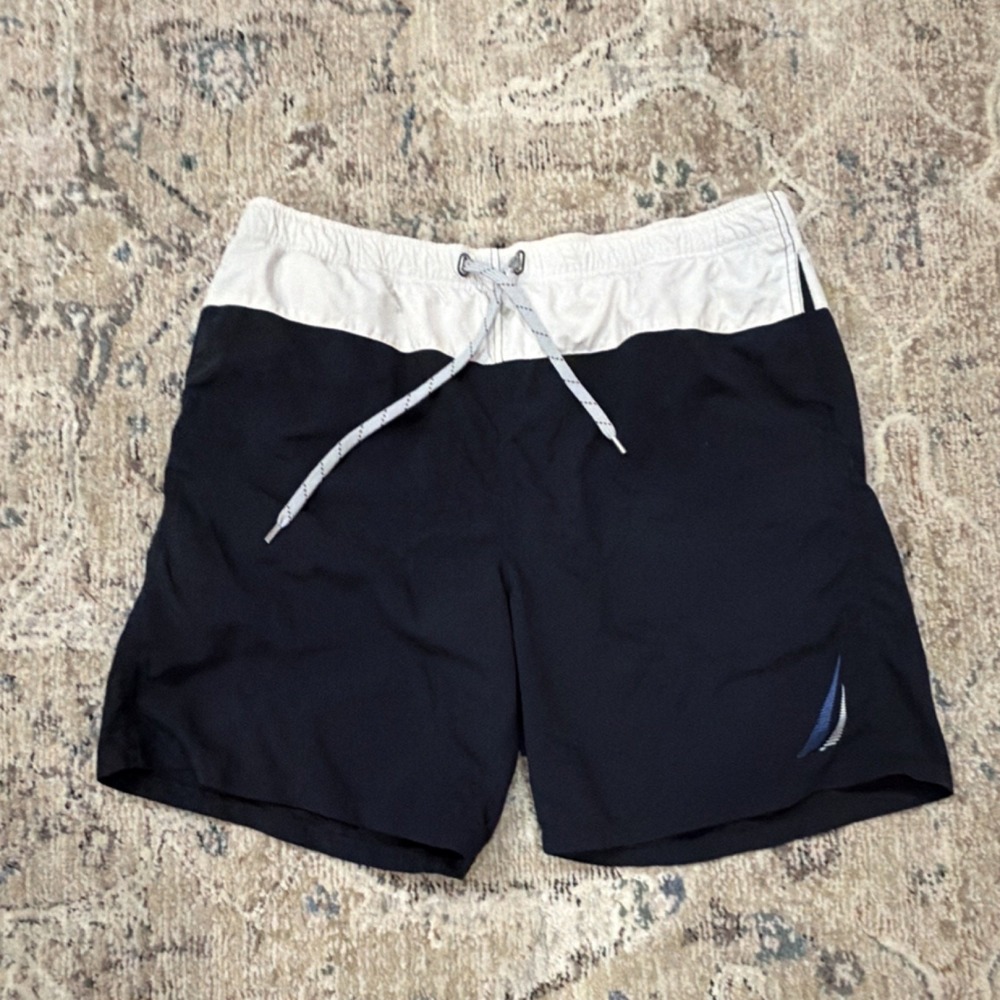 Nautica Mens Swim Trunks L Black White Colorblock Drawstring Lined Shorts